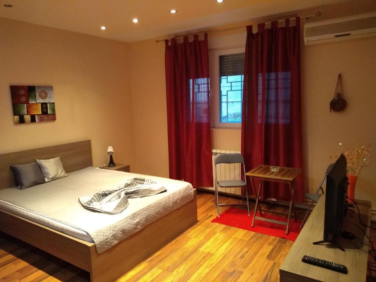 Castel Bianco Apartment Beograd Ngoại thất bức ảnh
