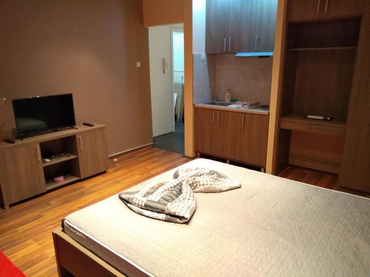 Castel Bianco Apartment Beograd Ngoại thất bức ảnh