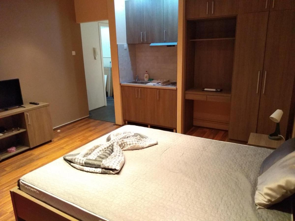 Castel Bianco Apartment Beograd Ngoại thất bức ảnh